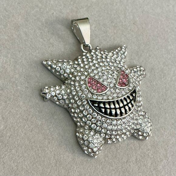 Brand New- Iced GENGAR Pokémon Pendant Large-Silver - Picture 4 of 9
